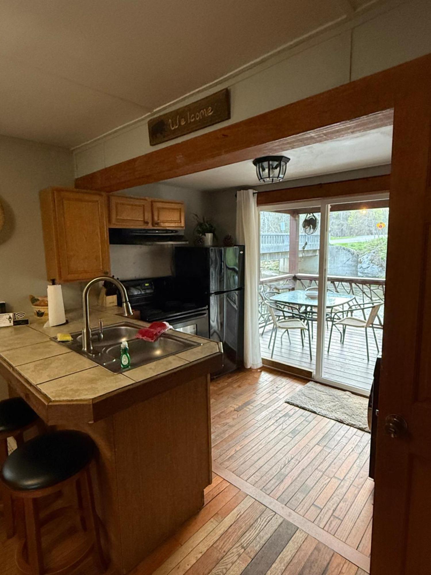 Whittier Qualla Cabins And Motel Cherokee Near Casino מראה חיצוני תמונה