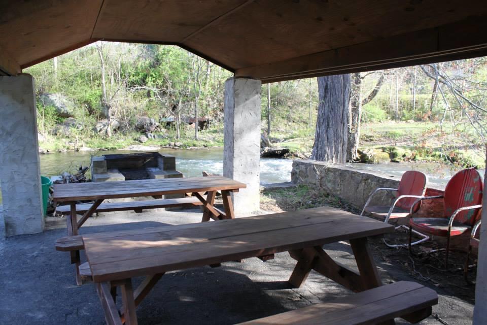 Whittier Qualla Cabins And Motel Cherokee Near Casino מראה חיצוני תמונה
