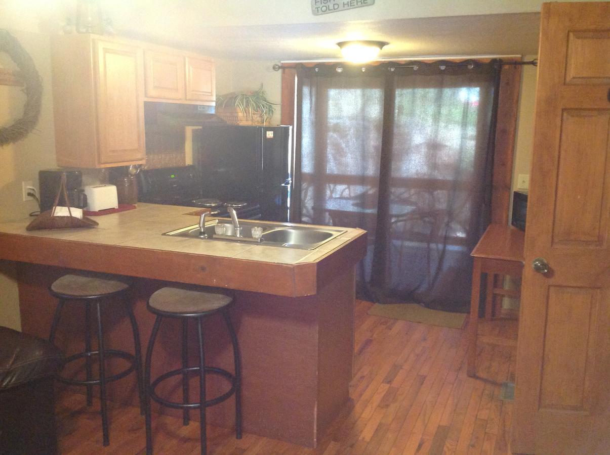 Whittier Qualla Cabins And Motel Cherokee Near Casino מראה חיצוני תמונה